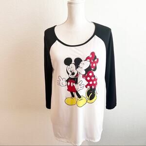 DISNEY MICKEY AND MINNIE BLACK WHITE 3/4 SLEEVE WOMEN TOP SIZE LARGE